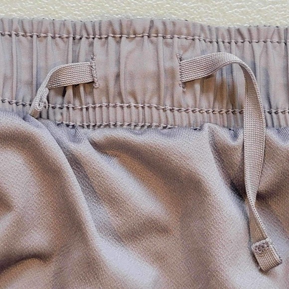 Nike Tempo Women’s Shorts Size XL Drawstring Gray Lined Running Athletic - Picture 6 of 11